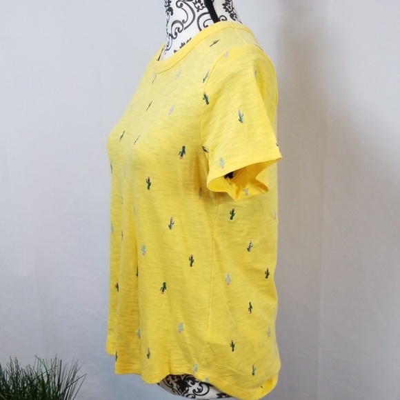 Old Navy "Everywear" Cactus Print Slub Tee - Picture 4 of 8